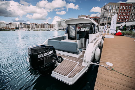 Катер AVANRAID A850 ADVENTURE с Suzuki DF300APX