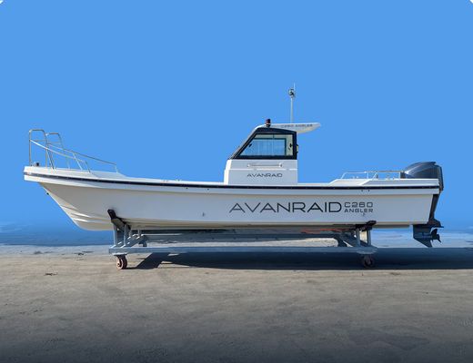 Катер AVANRAID C260 ANGLER