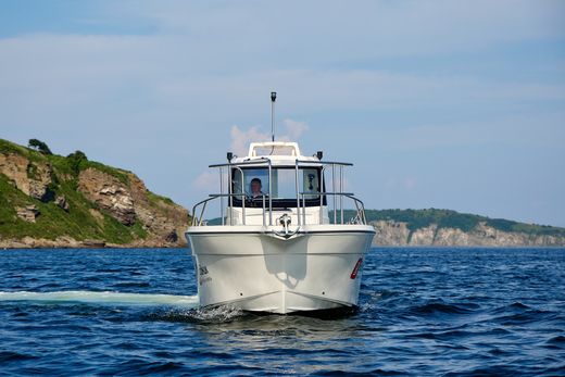 Катер AVANRAID F350 MARLIN