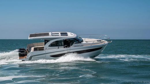 Катер Beneteau Antares 11 Coupe c Suzuki 2xDF300BMDXX WHITE