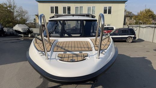 Катер Феникс 600 HT c Marine Rocket MREF130FEL-T