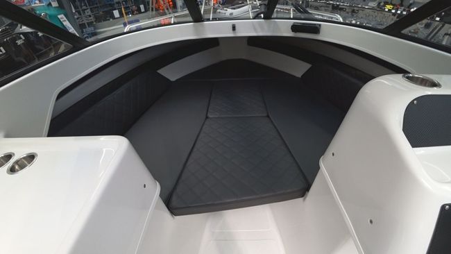 Катер Феникс 600 HT