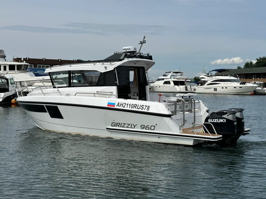 Катер Grizzly 960 с Suzuki 2хDF300BTX