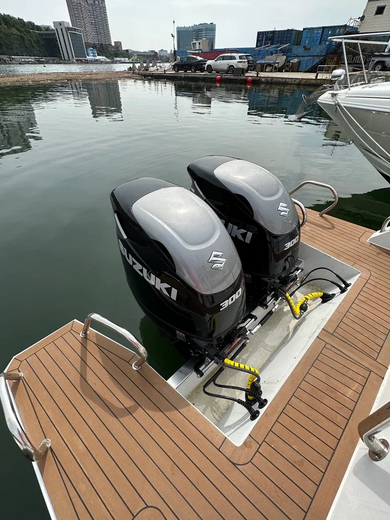 Катер Grizzly 960 с Suzuki 2хDF300BTX