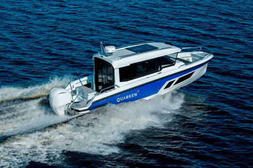 Катер QUARKEN 27 Cabin