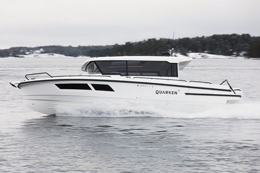 Катер QUARKEN 35 Cabin Tourer с Suzuki 2хDF300