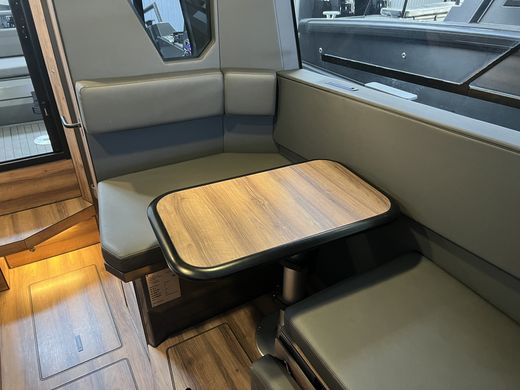 Катер Victory A8 с Suzuki DF325ATX