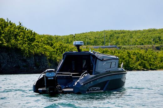 Катер Victory A8 с Suzuki DF325ATX