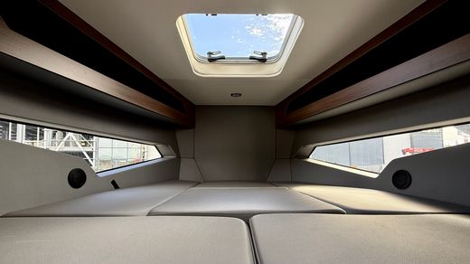 Катер Victory A8 с Suzuki 2хDF200APX