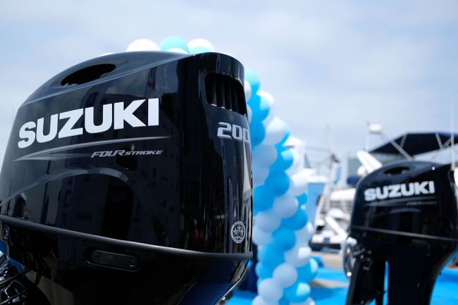 Мотор лодочный Suzuki DF200TL