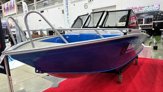Моторная лодка SMARTLINER R1 с Marine Rocket MREF60FUEL-T