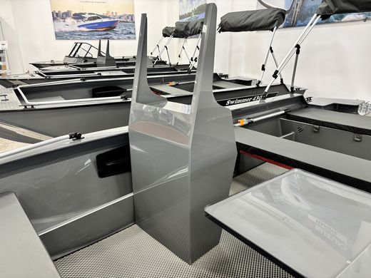 Моторная лодка Swimmer 430 консольная