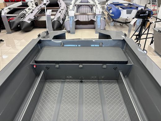 Моторная лодка Swimmer 450R