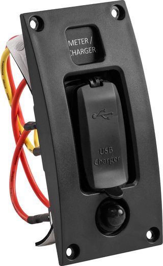 Панель с 2-мя USB-разъемами