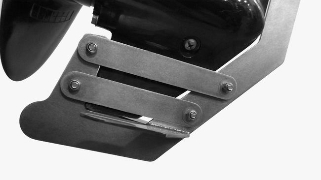 Защита редуктора для Suzuki DT9.9A/15A, DF8A, DF9.9B, DF9.9A/15A/20A, нержавеющая, базовая