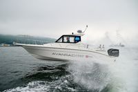 Катер AVANRAID F320 FISHMASTER с Suzuki 2хDF200ATX/AZX