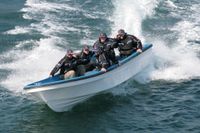 Лодка Panga-680 с консолью под дистанционное управление