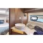 Катер Beneteau Antares 12 Fly с моторами 2x400 + Joystick