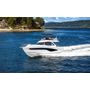 Катер Beneteau Antares 12 Fly с моторами 2x400 + Joystick